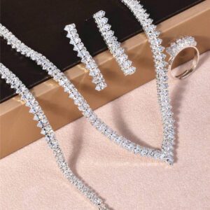 CORUIXI 4pcs Fashionable Gold V-Shaped Jewelry Set For Women, Includes Zirconia Necklace, Earrings, Bracelet, Ring, Diamond Accessories Suitable For Daily Wear
