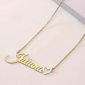 [Collier personnalisé] Collier avec nom personnalisé - Pendentif en forme de cœur en acier inoxydable en police cursive, cadeau de la Saint-Valentin, à porter au quotidien, accessoire annuel, design de police élégant, chaîne raffinée, ornement charmant et gracieux, design personnalisé, convient comme cadeau réfléchi et accessoire de tenue quotidienne, multifonctionnel, ornemental, lettre, élégant, moderne, coloré, mignon, adorable, décontracté, personnalisé, unique, idéal pour lui, idéal pour elle