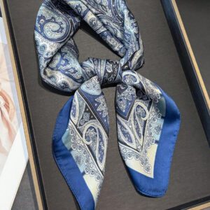 1 pièce Bandana floral imprimé carré en imitation soie 70 pour femme, écharpe carrée, écharpe pour la protection du cou, utilisable au quotidien