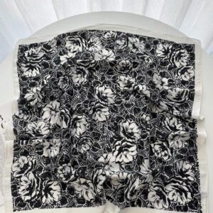 1 pièce Bandana floral imprimé carré en imitation soie 70 pour femme, écharpe carrée, écharpe pour la protection du cou, utilisable au quotidien