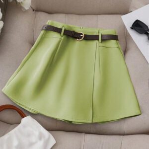 Franclia Jupe-short décontracté pour femmes de couleur unie avec faux poche et ceinture