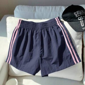 Comfortcana Short de sport ample décontracté à taille élastique avec rayure latérale bleu brumeux pour femmes