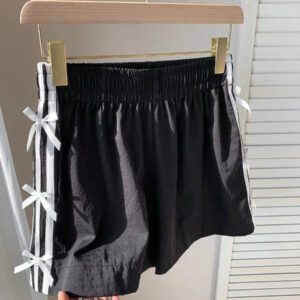 Comfortcana Short décontracté à taille élastique rouge avec nœud décoratif et rayures pour femmes