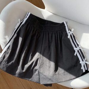 Comfortcana Short décontracté à taille élastique rouge avec nœud décoratif et rayures pour femmes