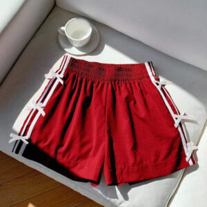 Comfortcana Short décontracté à taille élastique rouge avec nœud décoratif et rayures pour femmes