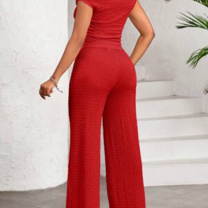 Gooodcoin Lady Ensemble deux pièces femme composé d'un Top à col asymétrique texturé blanc et d'un pantalon à jambes larges avec taille élastique. Décontracté pour tous les jours, élégant pour toutes les saisons