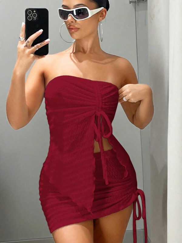 Gooodcoin x Marika Sila Gooodcoin ICON Ensemble rose de haut et jupe sans bretelles avec détails de cordon de serrage et bordure de laitue – Image 25