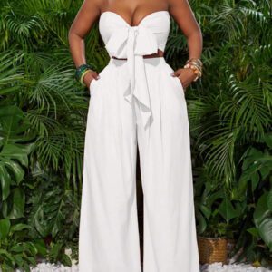 Slaydiva Top court à nouer devant rose rouge et pantalon large. Tenue de vacances pour femmes