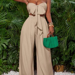 Slaydiva Top court à nouer devant rose rouge et pantalon large. Tenue de vacances pour femmes