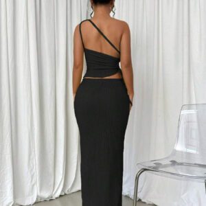 Elenzga Femme Ensemble 2 pièces : Top sans manches à une épaule avec détail de cordon et jupe longue unie