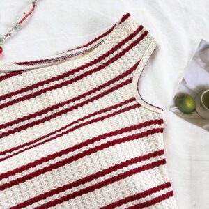 Soleia Tenue bohème, romantique à fleurs pour vacances, Ensemble 2 pièces pour le 4 juillet, Tenues de festival, Tenue du Nouvel An, Tenue de soirée romantique, Tenue de patinage sur glace, Tenue de sortie en vacances, Femme, Ensemble 2 pièces: Top à épaules asymétriques en tricot texturé et shorts moulants taille très basse, Convient pour les fêtes, Noël, rendez-vous, plage, croisière, festivals, ensembles d'été