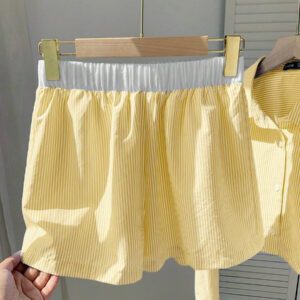 Comfortcana Ensemble 2 pièces casual, chemise rayée tissée jaune et shorts pour femme