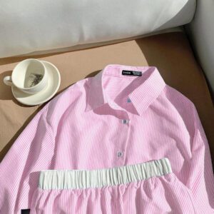 Comfortcana Ensemble 2 pièces casual, chemise rayée tissée jaune et shorts pour femme
