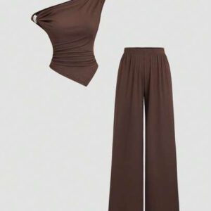 Sweetra Ensemble femme 2 pièces: Top asymétrique argenté métallique simple et tout assorti à épaules dénudées et pantalon ample droit décontracté