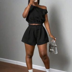 Slaydiva Nouvel ensemble de deux pièces élégant pour le printemps et l'été : Top ample aux épaules dénudées + short à ourlet en forme de A, tissu blanc pour femmes