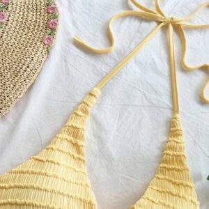 Soleia 2 pièces/set Tenue de vacances pour femme - Top à fines bretelles et short en maille texturée jaune pâle de style romantique campagnard doux et mignon, ensemble bohème, boho, floral romantique