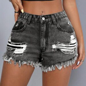 SHEIN PETITE Short en jean décontracté pour femmes avec poches et bas effiloché