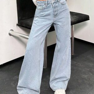 SHEIN JEAN TAILLE HAUTE COUPE DROITE AVEC POCHE EN FORME DE CŒUR