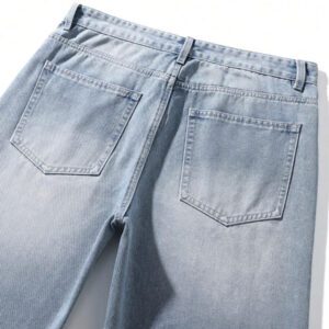 Jean ample vintage de style Y2K pour hommes, en noir avec un lavage rétro. Jambe large et droite, ample. Cadeau parfait pour le mari ou le petit ami