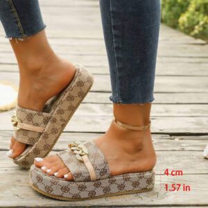 Femmes Grande taille plateau sandales compensées épaisses, motif estival de mode avec semelle épaisse, chaussons décontractés, chaussures de plage