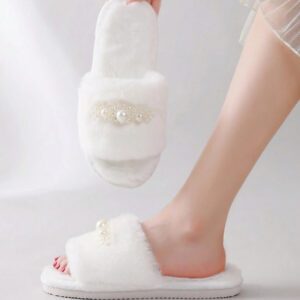 Pantoufles en peluche avec perles et moelleuses pour femmes, pantoufles d'intérieur décontractées