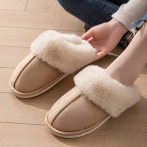 Nouvelles pantoufles de maison simples pour femmes en couleur unie à la mode, pantoufles plates unisexes anti-dérapantes en imitation fourrure de lapin pour hommes et femmes