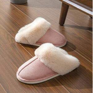 Nouvelles pantoufles de maison simples pour femmes en couleur unie à la mode, pantoufles plates unisexes anti-dérapantes en imitation fourrure de lapin pour hommes et femmes