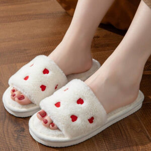 Mules brodées en forme de cœur pour femmes, douces et mignonnes en peluche à bout ouvert, chaussons chauds pour l'intérieur/extérieur, convenant pour toutes les saisons, automne/hiver, maternité