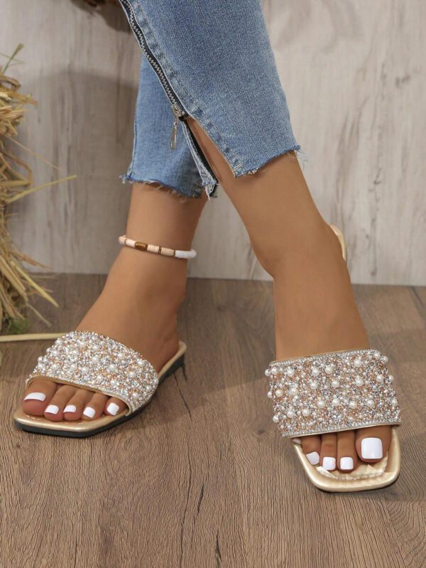 Sandales plates pour femmes avec strass et faux perles, nouvelle style d'été babies marron pantoufles chaussures pour tenue élégante et à la mode pour la Saint-Valentin – Image 15
