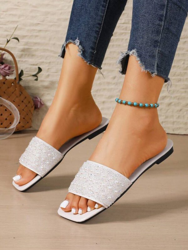 Sandales plates pour femmes avec strass et faux perles, nouvelle style d'été babies marron pantoufles chaussures pour tenue élégante et à la mode pour la Saint-Valentin – Image 32