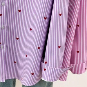 Chemise à col polo à imprimé cœur et rayures pour femme - Chemisier casual à manches longues à boutons pour les vacances, Tenue de tous les jours pour le printemps, l'été et l'automne