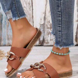 Nouvelles pantoufles pour femmes H 2021, style à la mode et décontracté, style romain, confortable, noir/beige/marron, plates, embossées, molles, recommandées par les blogueurs, avec des strass, semelles épaisses, talons compensés, sandales, fée, anti-odeur, anti-dérapant, simples, motif de crocodile, décoration métallique, plates, pantoufles d'été à la mode