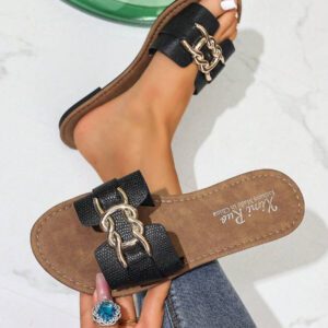 Nouvelles sandales de printemps/été de la marque, sandales plates décontractées à la mode pour femmes, sandales style romain à enfiler, noir/beige/marron. Sandales compensées rétro élégantes avec strass, recommandées par des blogueuses, chaussures de plage, mules minimalistes d'intérieur/extérieur, sandales plates avec décoration métallique motif crocodile
