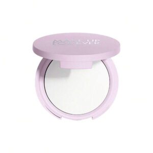 Make Up For Ever MAKE UP FOR EVER ULTRA HD MICROFINISHING PRESSED POWDER 2g / Ultra HD, Taille de voyage, Mat, Poudre compacte, Peau sèche, Peau mixte, Peau normale, Tous types de peau, Ultra HD / Ce voile invisible de poudre de finition estompe instantanément les ridules, les pores et les imperfections pour un teint magnifiquement lisse. / La poudre compacte floute, lisse et réduit les brillances avec une couverture naturellement mate.