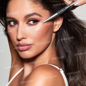 SHEGLAM Crayon Pour Les Yeux Liquide ImperméAble Ininterrompu Crayon Pour Les Yeux Noir Mat Hautement Pigmenté Et ImperméAble à L'Eau SéChage Rapide Ultra-Fin ImperméAble Et RéSistant à La Transpiration TêTe De Brosse Fine Eyeliner Lisse Facile à Porter Maquillage Des Yeux Cadeau De NoëL Eyeliner Noir Henna Remise De DiplôMe Anniversaire Vacances Haut ÉTé Automne Y2K ÉLéGant Mode Femmes Marque Maquillage CosméTique Beauté Visage FêTe Plage Voyage Camping Plein Air ÉCole Campus Excursion Festivals DéCoration Cadeau PréSent Rose Fille Cosplay Jeux Meilleur Couleur Charme Ambiance