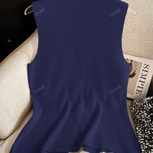 Gilet tricoté femme au col en V, sans manches, avec boutons métalliques, style casual de rue, couleur unie, épaules droites. Top ouvert à l'avant, adapté pour le printemps, l'été et l'automne