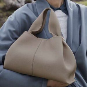 Sac à bandoulière simple de qualité supérieure pour femme, boîte à lunch portable Cloud Dumpling Bun, sans logo