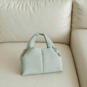 Sac à bandoulière simple de qualité supérieure pour femme, boîte à lunch portable Cloud Dumpling Bun, sans logo
