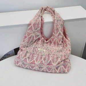 1 pièce Sac à main floral rose en dentelle, esthétique florale, sac fourre-tout de grande capacité à la mode et décontracté, sac de rangement pour tablette, serviettes hygiéniques, coussin de sac, écouteurs filaires, bouchons d'oreille, écouteurs, chargeurs, rouge à lèvres, cosmétiques, ordinateurs portables, décoration intérieure, convient aux mères, étudiantes, employées de bureau, navette, clés, cadeaux de vacances