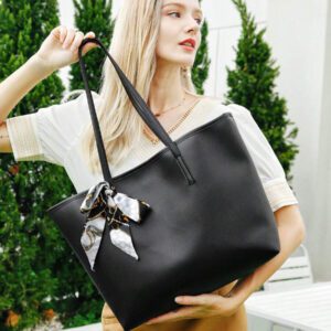 Sac fourre-tout orné d'un foulard de mode à texture de litchi noir