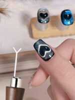 1 pièce/2 pièces Aimants pour vernis à ongles gel effet œil de chat et fil de fer robustes 4 en 1, outils de manucure multifonctions UV, bâtonnets magnétiques pour manucure à domicile ou en salon, accessoires DIY, fournitures pour ongles, outils pour ongles, outils de nail art, rentrée scolaire, ongles, outils pour ongles à clipser, outils de manucure et pédicure – Image 12
