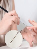 1 pièce Pinceau à ongles en forme de demi-lune avec tête inclinée, manche noir, pour peinture en gel UV et acrylique, outils de manucure DIY – Image 6