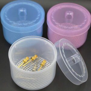 Boîte de désinfection pour foret à ongles carrée avec couche de filtre, plateau de trempage et de désinfection pour outils de manucure, récipient de nettoyage de manucure professionnel pour salon de beauté