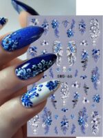 2 pièces Autocollants d'art pour ongles décalques 5D gaufrés à motifs de fleurs bleues. Designs d'art pour ongles avec fleurs dégradées, motifs de vignes et texture de pétales. Feuilles de recouvrement complet pour décoration des ongles. Accessoires de manucure. – Image 12