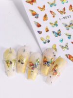 2 pièces Autocollants d'art pour ongles décalques 5D gaufrés à motifs de fleurs bleues. Designs d'art pour ongles avec fleurs dégradées, motifs de vignes et texture de pétales. Feuilles de recouvrement complet pour décoration des ongles. Accessoires de manucure. – Image 36