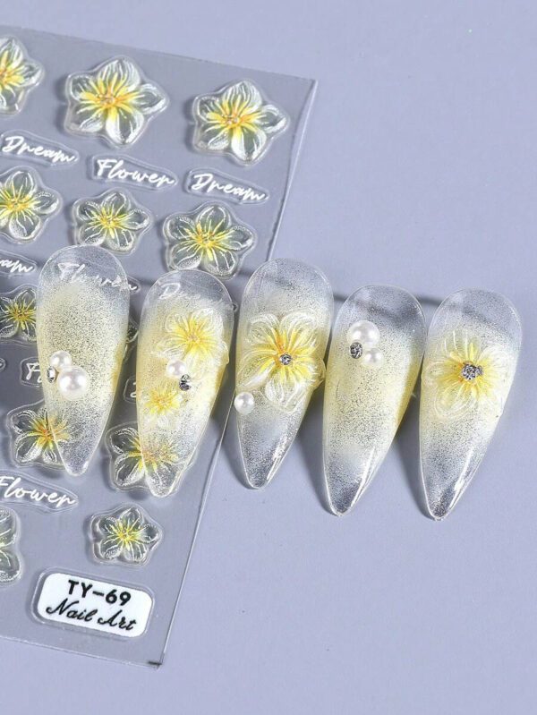 1 pièce Autocollants d'ongles avec fleurs de Sakura et d'hibiscus jaunes en relief, pétales élégants, transferts fleuris pour l'été, autocollants adhésifs de manucure, accessoires de décoration de manucure DIY, outils pour salon de manucure – Image 4