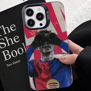 1 pièce Étui de téléphone argenté coloré avec motif de joueur de football rayé rouge et bleu, compatible avec iPhone11, 11Pro, 11ProMax, 12, 12Pro, 12ProMax, 13, 13Pro, 13ProMax, 14, 14Pro, 14Plus, 14ProMax, 15, 15Pro, 15Plus, 16, 16Pro, 16ProMax, 16Plus, 17, 17Pro, 17Air, 17ProMax