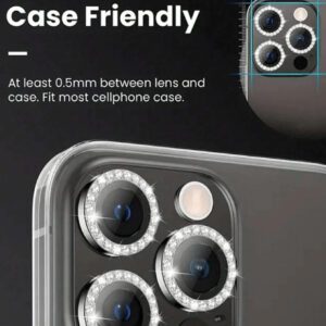 1 set de film protecteur de lentille de caméra avec strass flash compatible avec 12/12 Mini/12 Pro/12 Pro Max, 13/13 Mini/13 Pro/13 Pro Max, 11/11 Pro/11 Pro Max, 14/14 Plus/14 Pro/14 Pro Max, 15/15 Plus/15 Pro/15 Pro Max. Couvercle de caméra en verre trempé décoré de strass incrustés. Cadeau coloré de strass étincelant pour l'anniversaire, la famille et les amis. Protecteur de lentille, accessoires de téléphone étanches, antichoc, anti-rayures et anti-traces de doigts, avec protection complète.