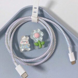 4 pièces Couvercle de protection de câble de données avec fleurs de lapin compatible avec le câble de chargement de téléphone mobile Apple, protection anti-rupture