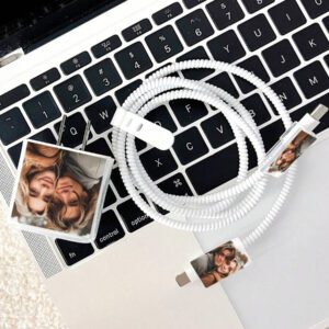Personnalisation d'image personnalisée, enrouleur blanc pur de 1,5 mètre, fixation de fil, protection de tête de charge en TPU pour câble de données anti-rupture, lot de 5 pièces compatible iPhone, câble de données de charge rapide 20 W, cadeau de Noël quotidien